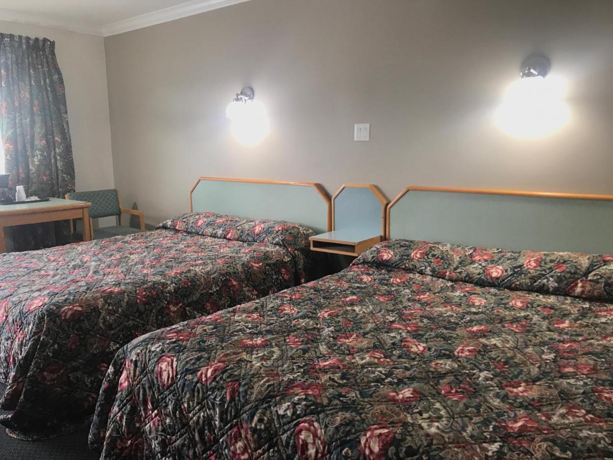 קמלופס Lamplighter Motel מראה חיצוני תמונה