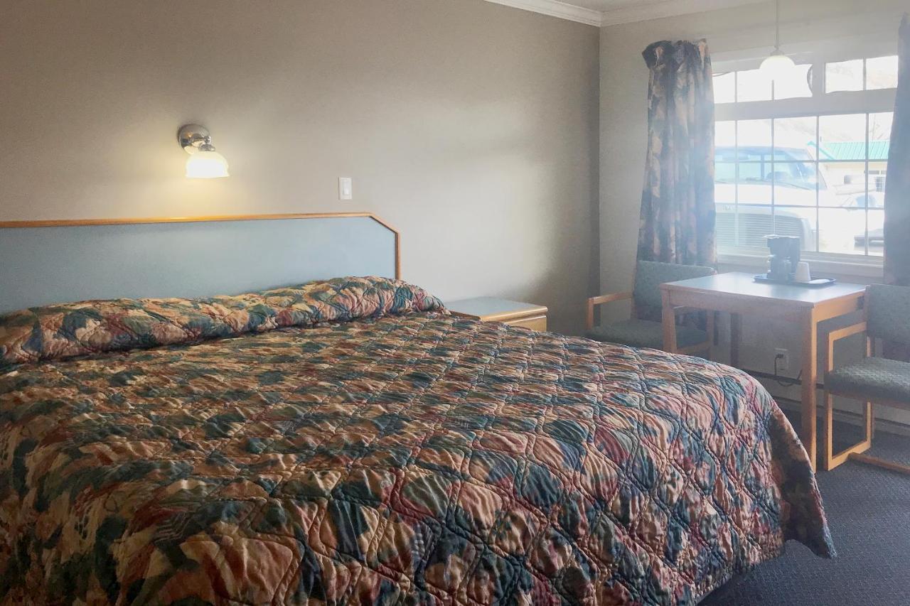 קמלופס Lamplighter Motel מראה חיצוני תמונה
