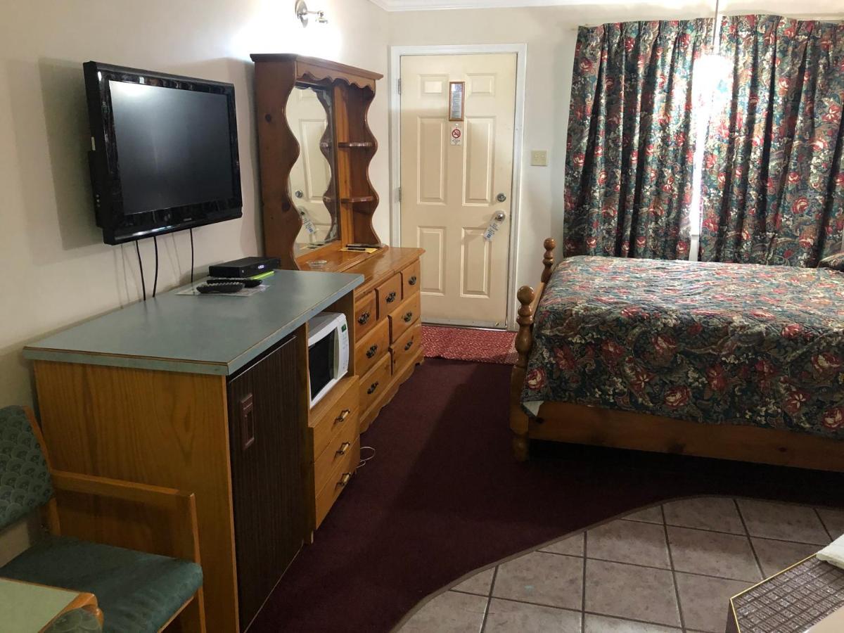 קמלופס Lamplighter Motel מראה חיצוני תמונה